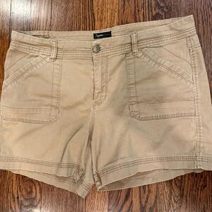 Supplies Unionbay Women's Cargo Darcy Shorts in Tan Size 14